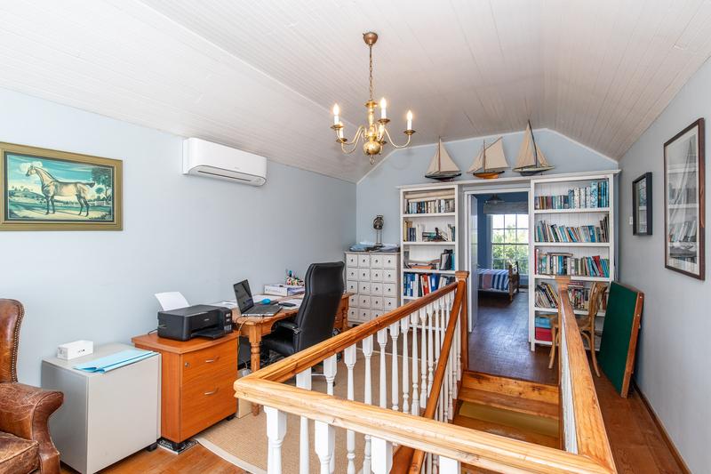 3 Bedroom Property for Sale in Lakeside Western Cape